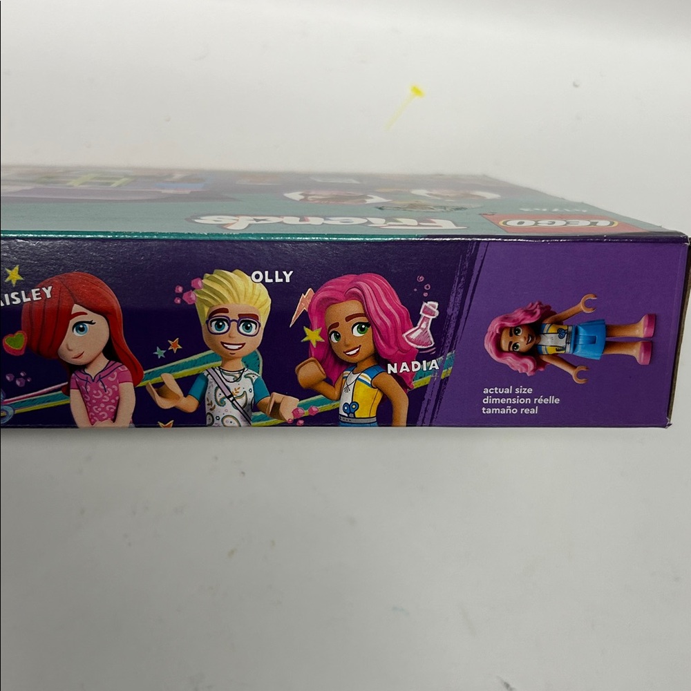 LEGO Friends Hair Salon Set - Pink, Blue, Yellow new inbox - Picture 2 of 5